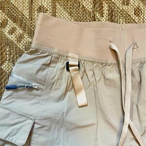Tall Friendly Hiking Shorts | Lululemon Inspired | Water Repellant | Size Medium